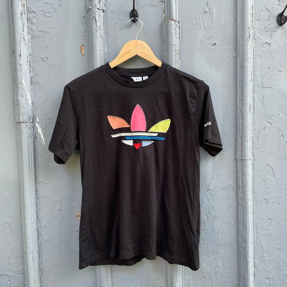 Adidas Shattered Trefoil  T-Shirt, size Youth 18 (Small) - Picture 4 of 11